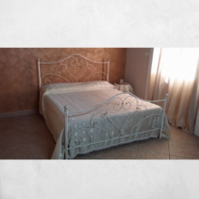 Letto matrimoniale Papavero ferro battuto avorio oro