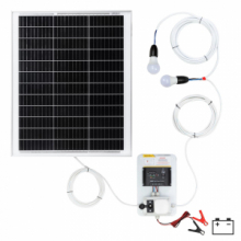 Sistema di illuminazione solare 50 W con regolatore di carica solar PWM 10 A e 2 lampadine LED.